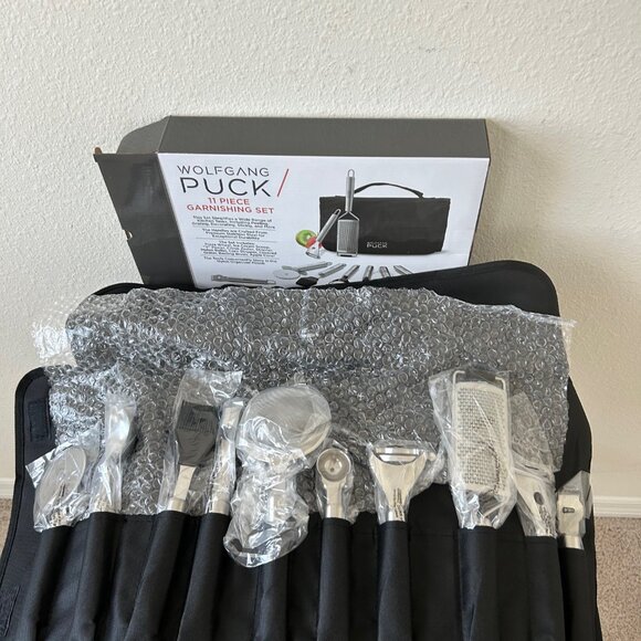 Wolfgang Puck 11 piece Garnishing Set with Storage Pouch NIB - Picture 4 of 6